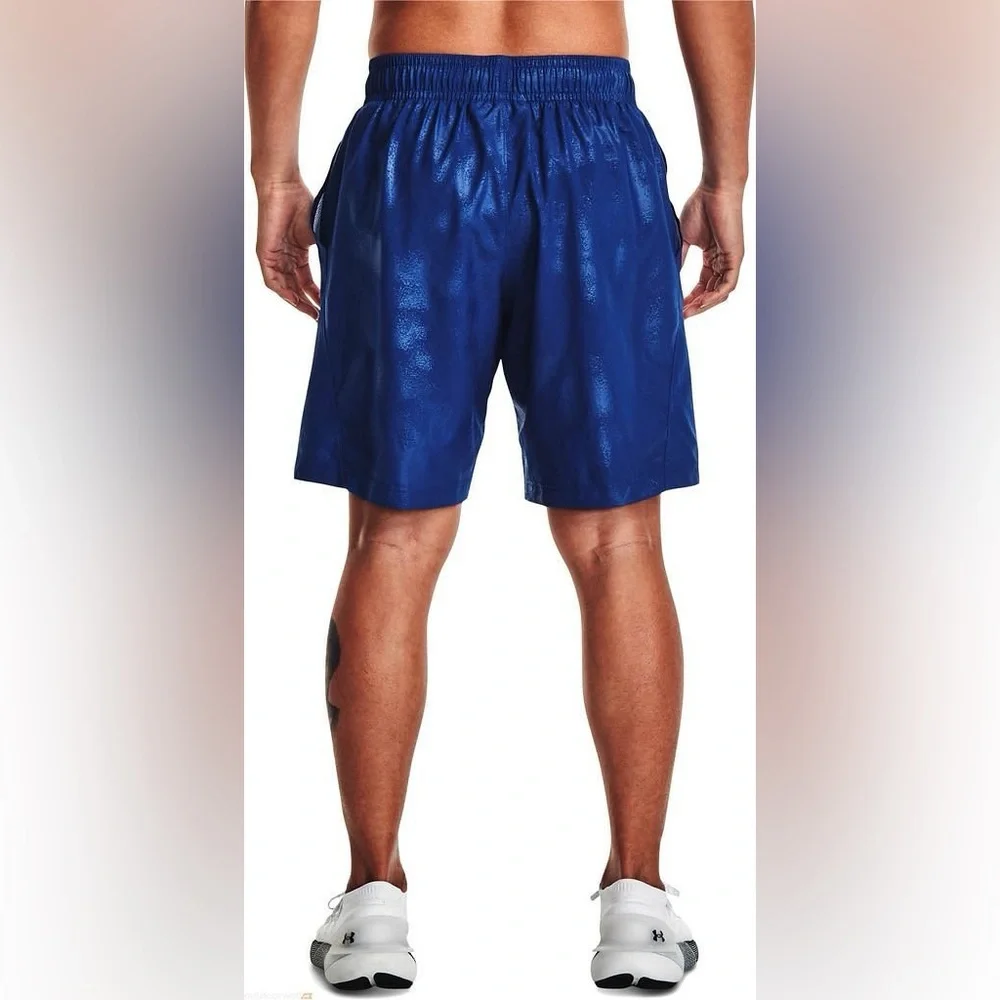 NWT Under Armour Men’s Woven Embossed Shorts Size XL